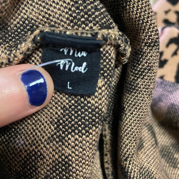 Mia Mod Leopard Skirt - Picture 2 of 2